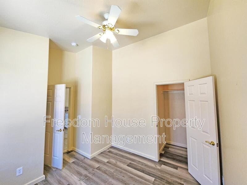 Pahrump Condo: 1051 Red Butte Street