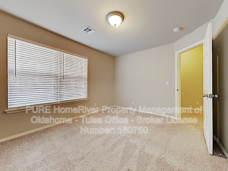 Bixby House: 5940 E 148th St S