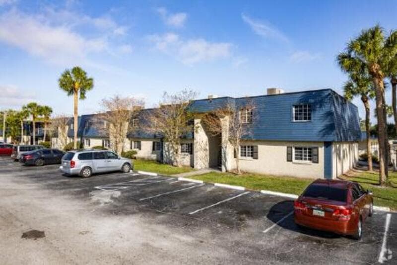 Orlando Condo: 5000 Sumerset St