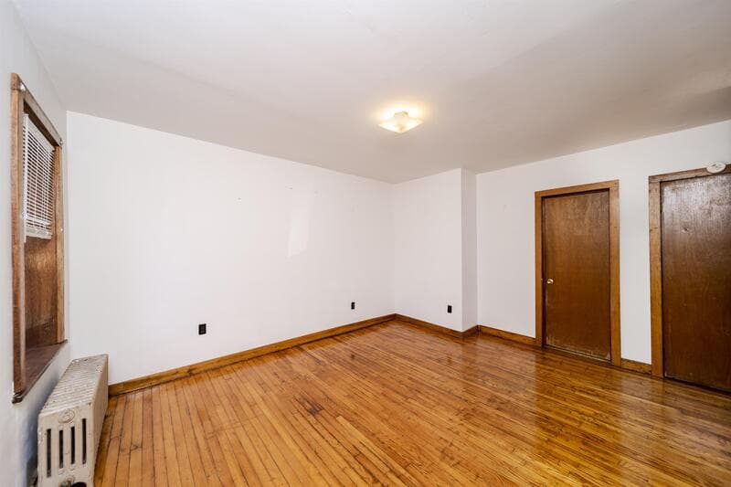 Troy Condo: 3 115th Street - 7