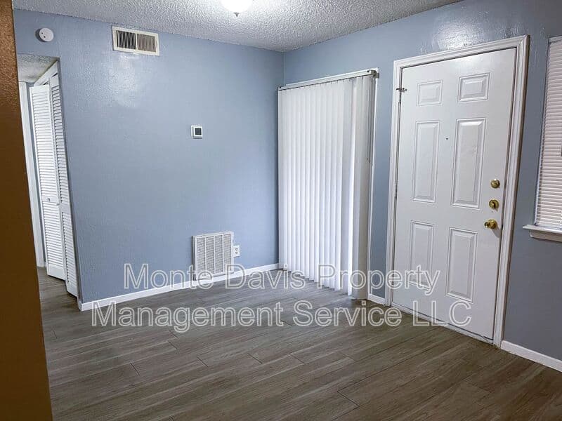 Austin Condo: 8907 Parkfield Drive