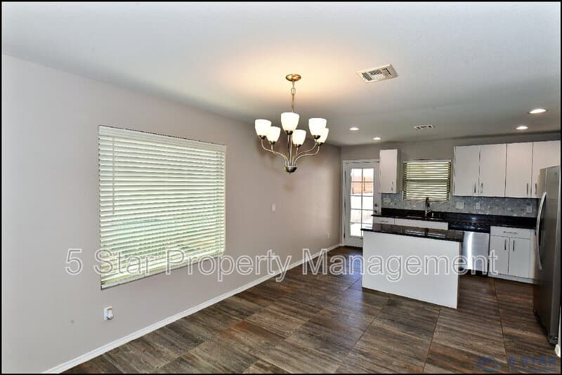 Horizon City House: 963 Aircoupe Way !!