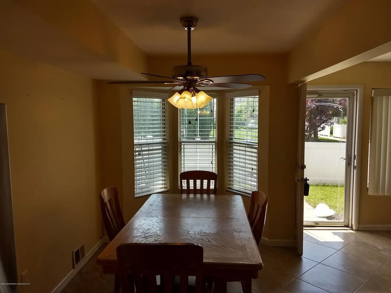 Staten Island Condo: 58 Country Dr N