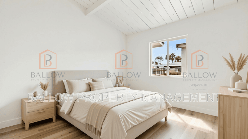 San Diego House: 4880-82 Cole Street