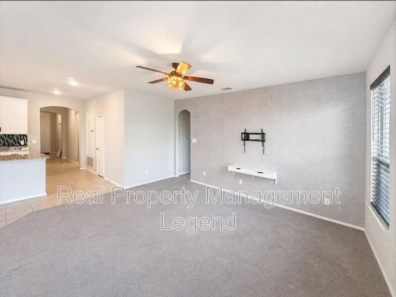 Denton House: 5601 Portola Ln