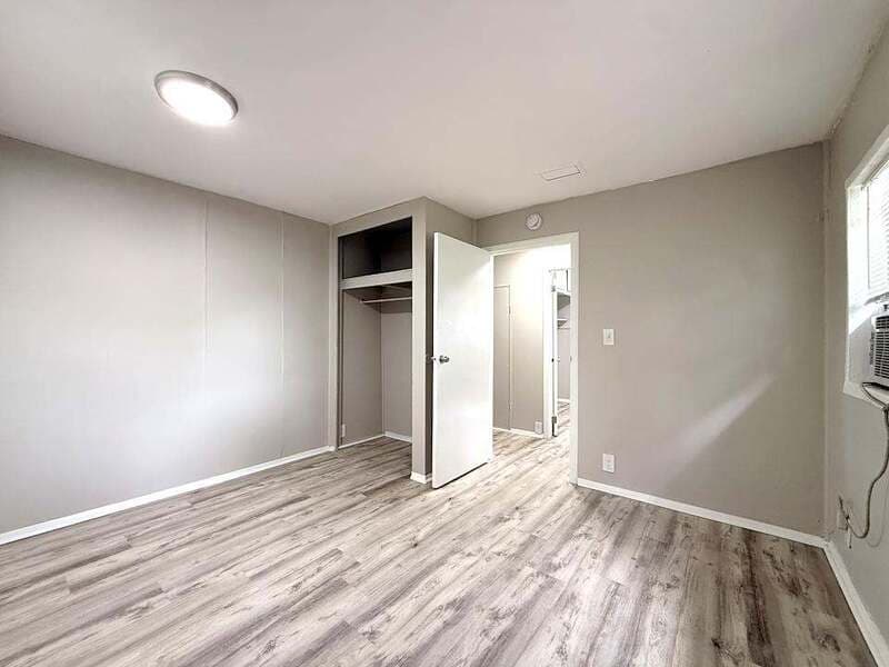 Tampa House: 8213 North Elmer Street