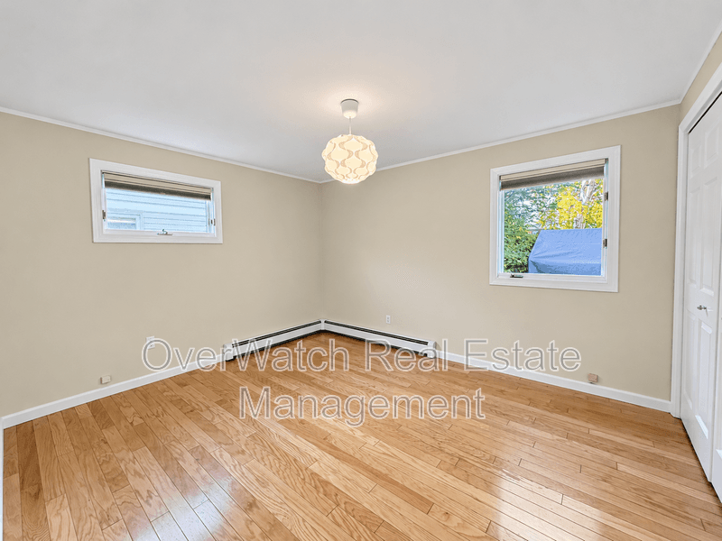 Anchorage House: 1800 Logan St