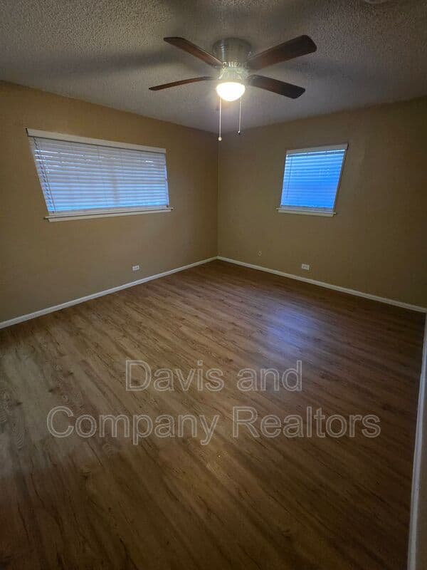 Midland Condo: 3310 Bedford Ave