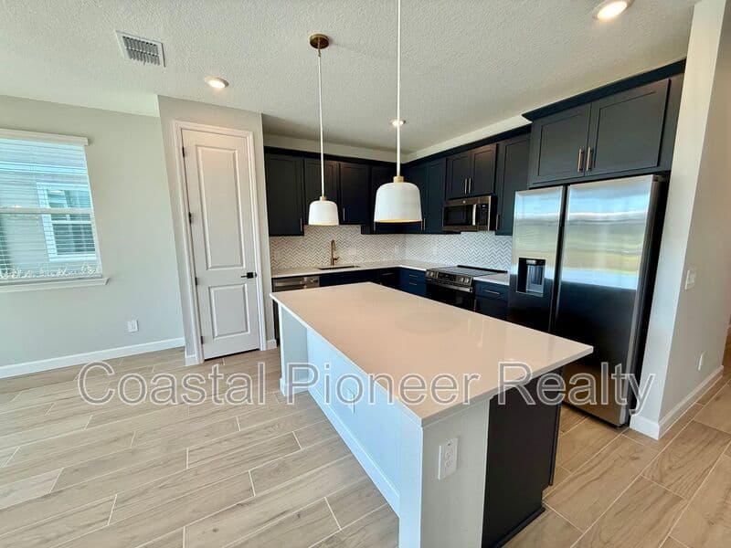Tampa House: 7622 Deer Valley Cir