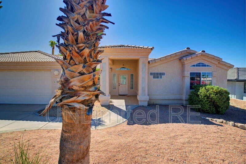 Lake Havasu City House: 304 Acoma Blvd S