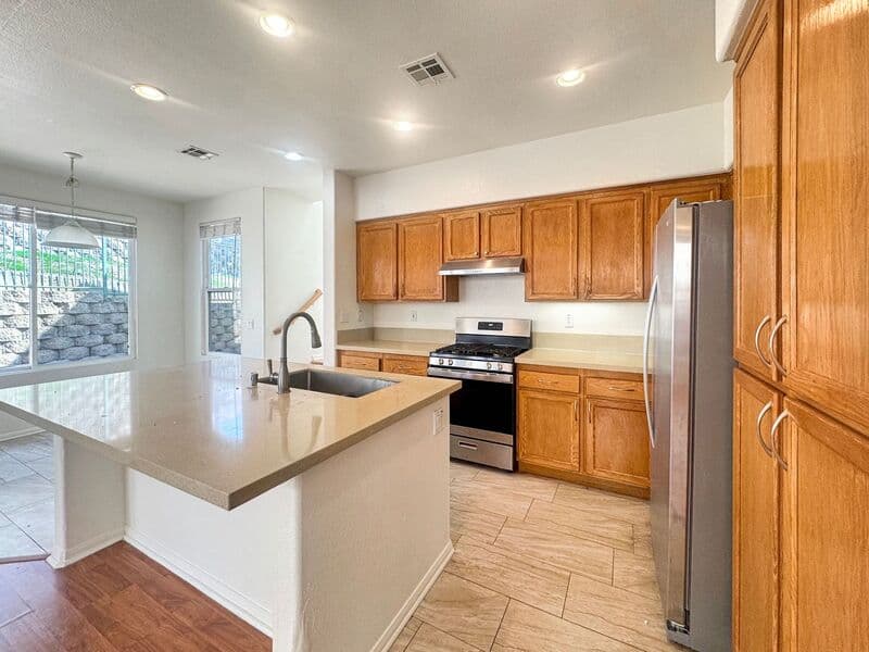 Poway House: 12229 Juniper Way