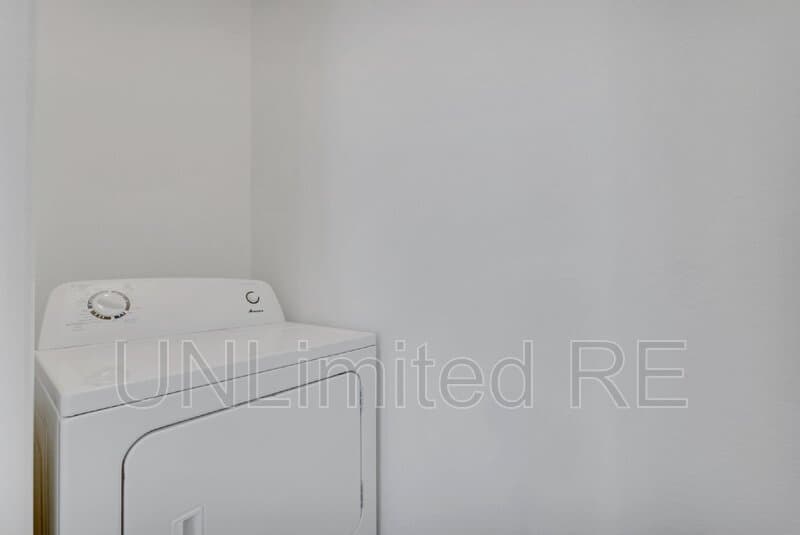 Flagstaff Townhome: 2443 West Pikes Peak Drive