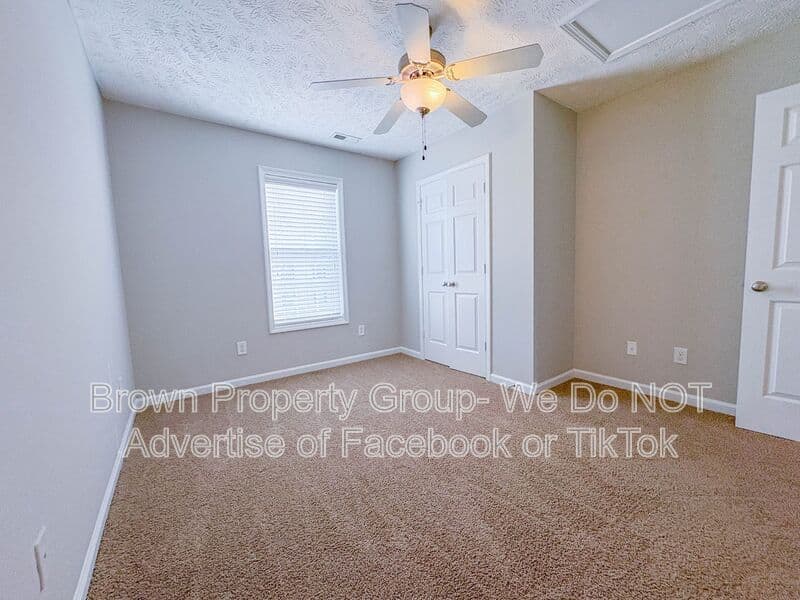 Fayetteville House: 3611-A Dornoch Dr