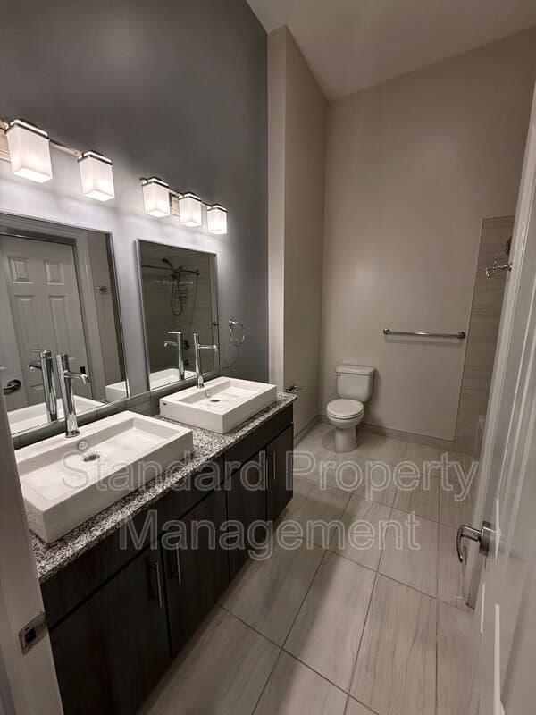 Buffalo Condo: 128 Pearl Street