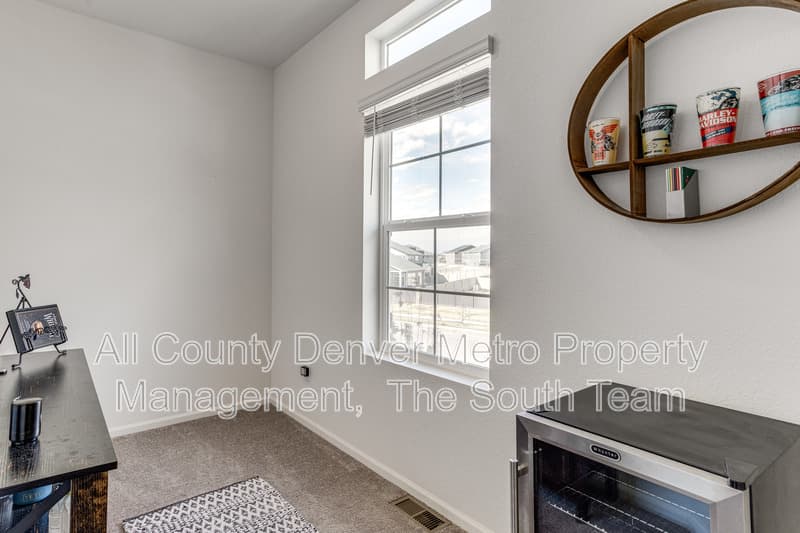Aurora House: 4142 N Rome St
