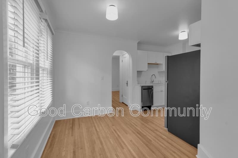 Kenmore Condo: 16-42 Chapel Rd