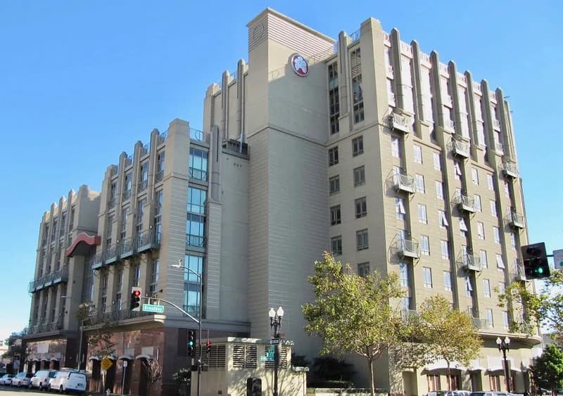 Oakland Condo: 423 7th St