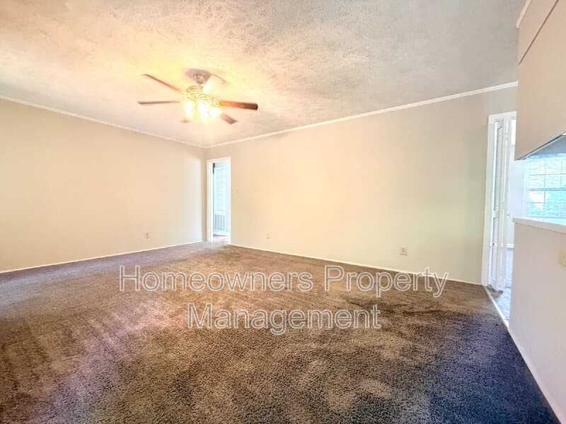 Fayetteville House: 1525 Trevino Dr