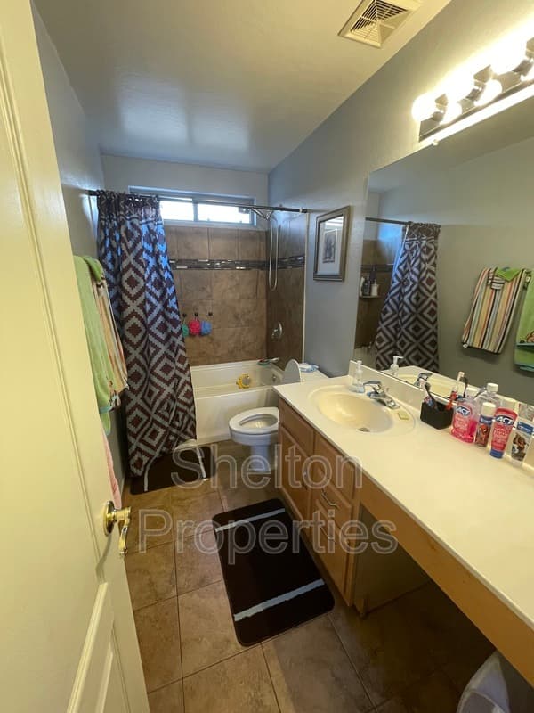 Phoenix House: 22052 N 30th Ln