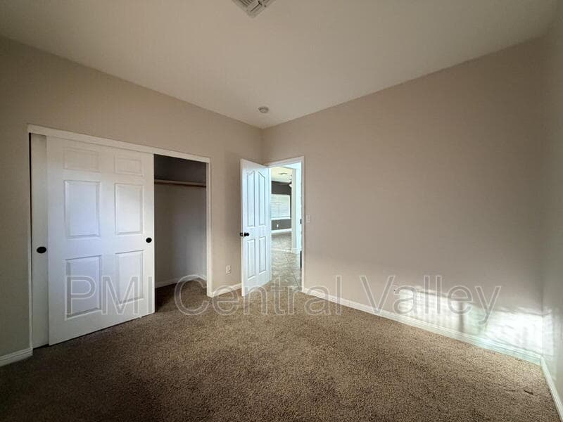 Lathrop House: 108 Hornfels Ave