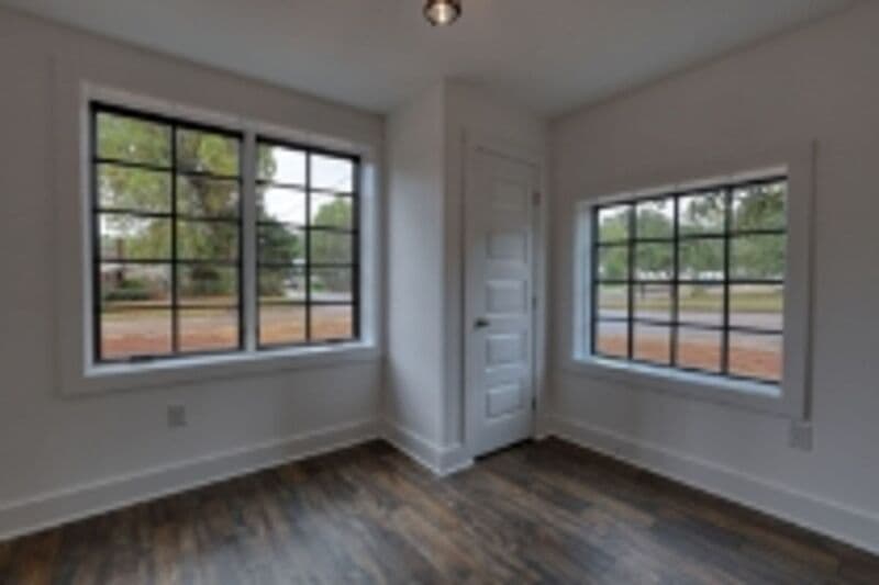Huntsville House: 1122 Wellman Avenue Northeast
