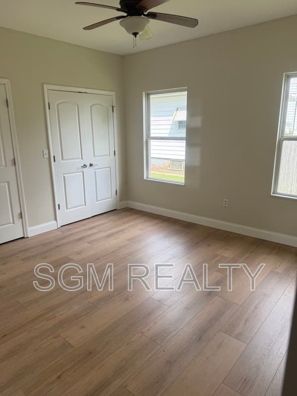Belleville Condo: 26 N 18th St