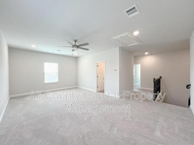 Austin House: 7212 Jument Drive