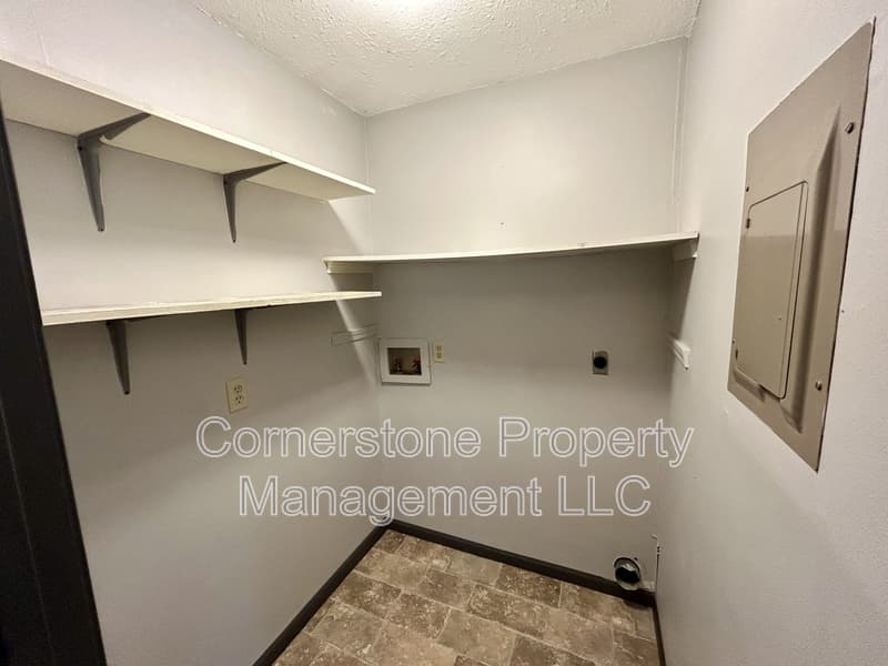 Eudora Condo: 1235-37 Spruce Street - 1237