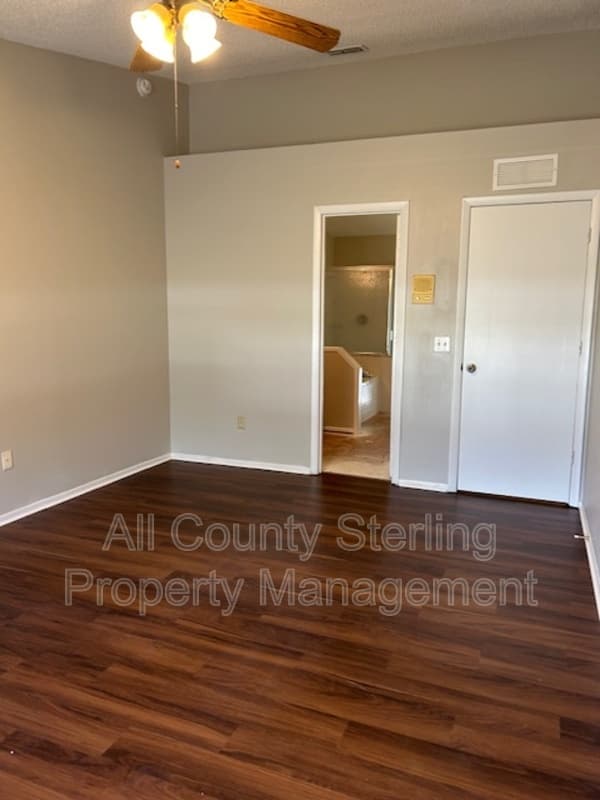 Deltona House: 2261 St. Augustine