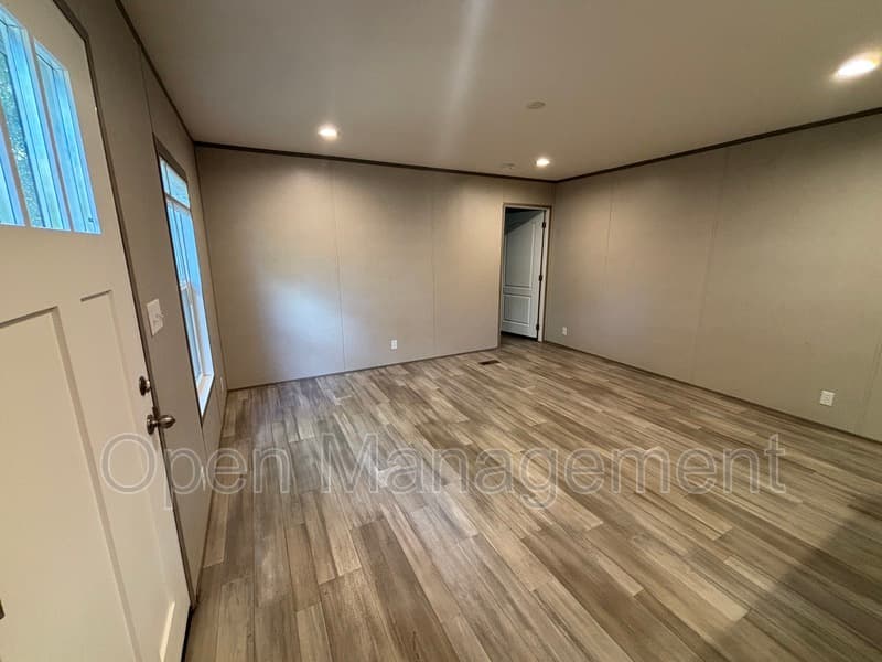 Tallahassee House: 450 Bayhead Dr