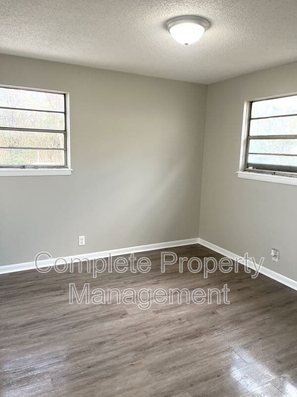 Birmingham Condo: 1108 Hall Street - 2