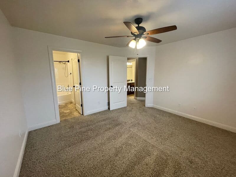 Idaho Falls House: 3908 Tradition Court