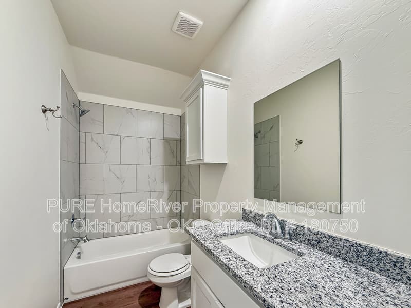 YUKON Condo: 10626 SW 16TH TER