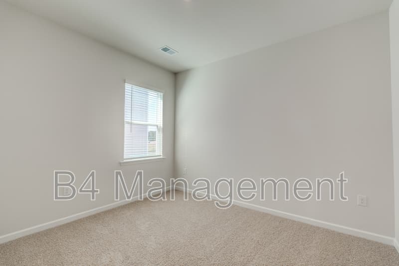 Boiling Springs House: 2167 Springview Ct.