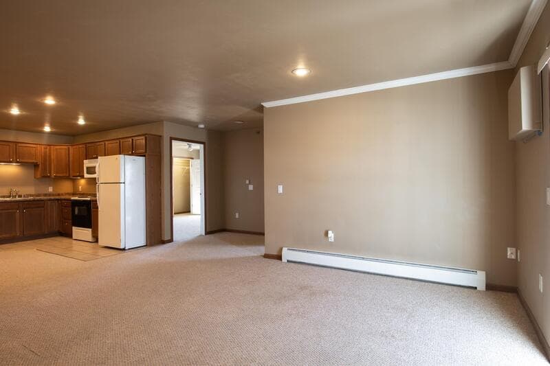 Little Chute Condo: 830 East Elm Drive - 3J