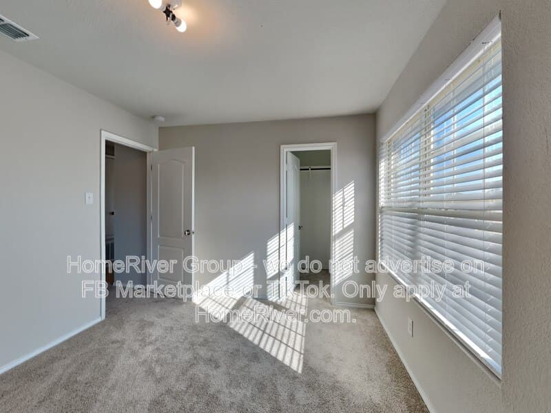 Fort Worth House: 6256 Topsail Dr