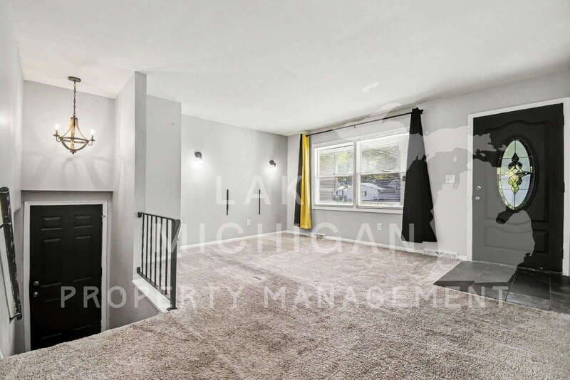 Kentwood Condo: 5838 Christie Avenue Southeast
