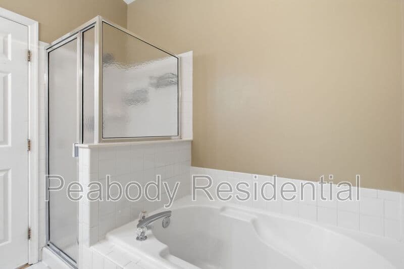 Sterling House: 46670 Cavendish Sq