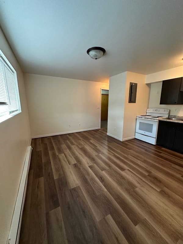 Cedar Rapids Condo: 713 3rd St SW