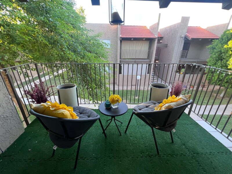 Phoenix Condo: 5525 East Thomas Road