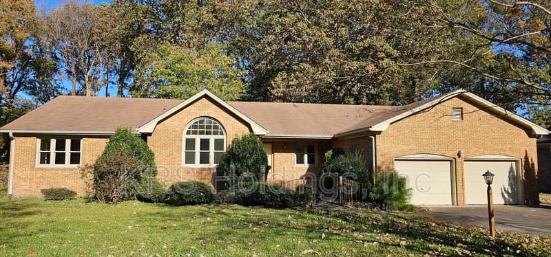 Virginia Beach House: 1029 Dulcie Ave