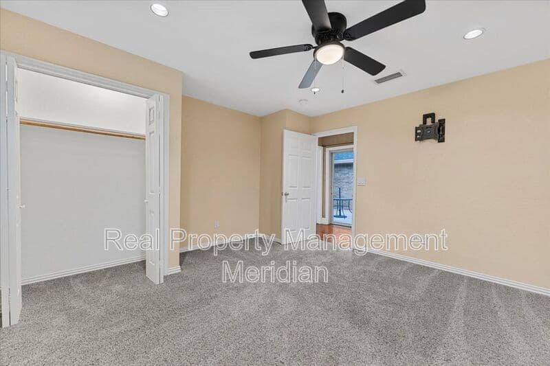 Trophy Club House: 20 Timberline Dr