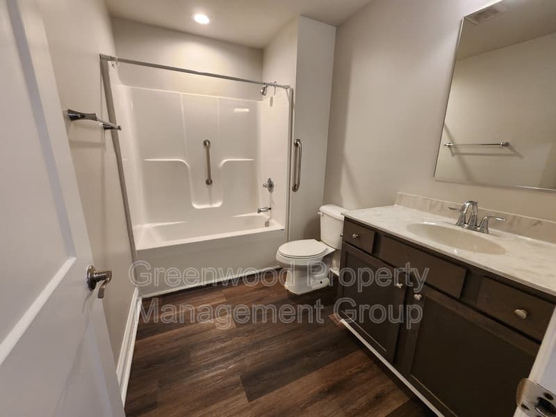 High Point Condo: 414 Whiteoak Street
