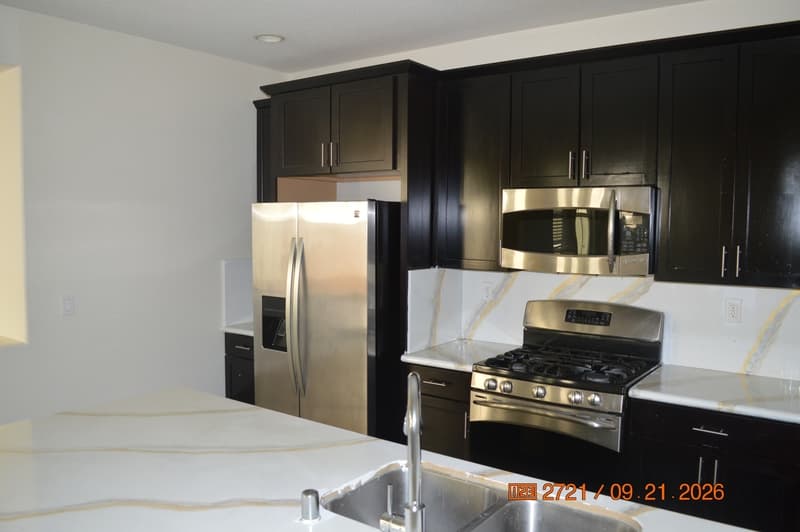 Tracy House: 289 North Orinda Street
