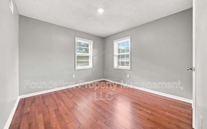 Memphis House: 5361 Timberdale Avenue