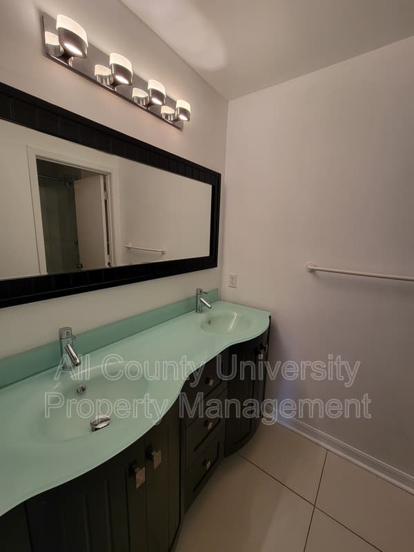 Gainesville Condo: 2601 SW Archer Rd