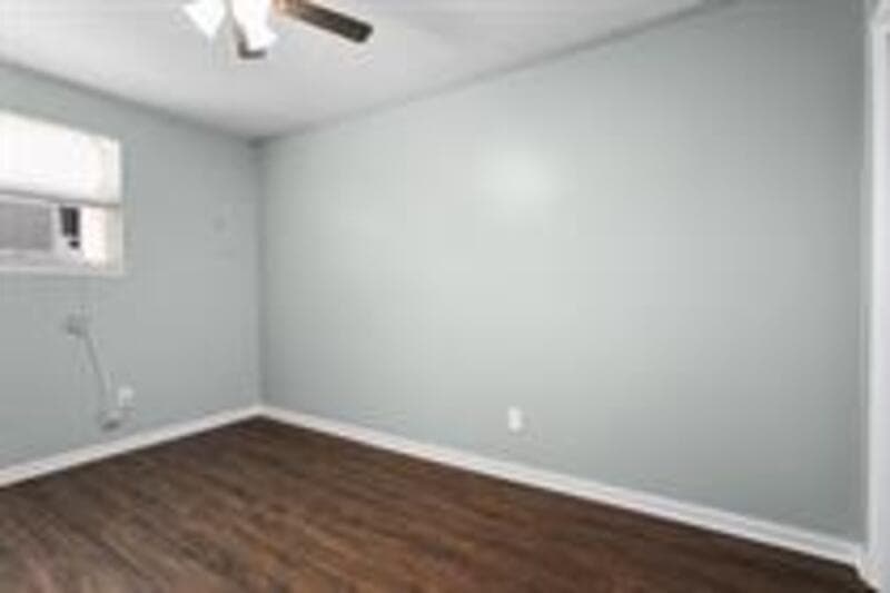 Riverside Condo: 4827 NW Homestead Ter