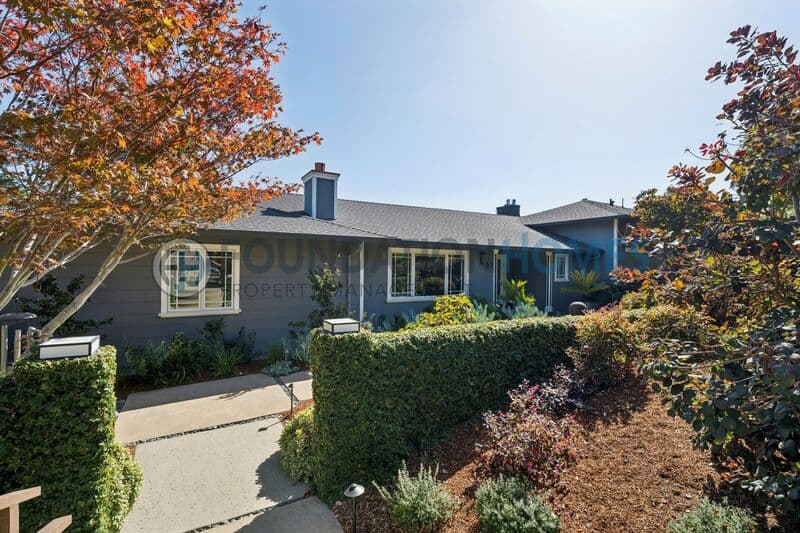 San Rafael House: 62 Manderly Rd