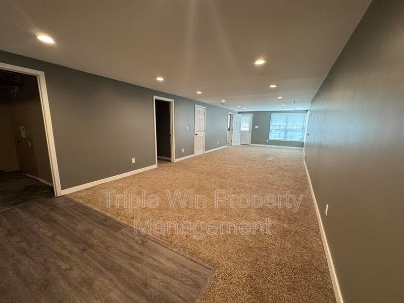 Saint Charles House: 710 Jungs Station Rd