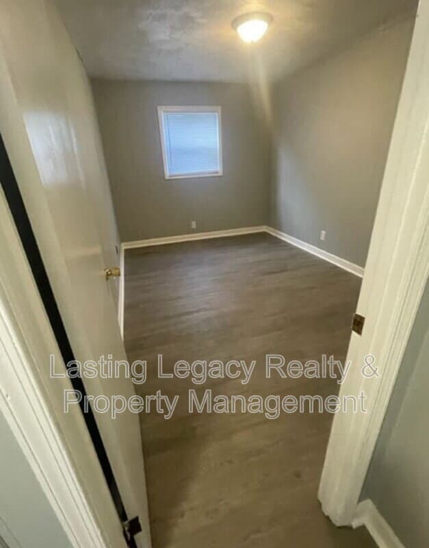Winston Salem Condo: 1130 Conley Street